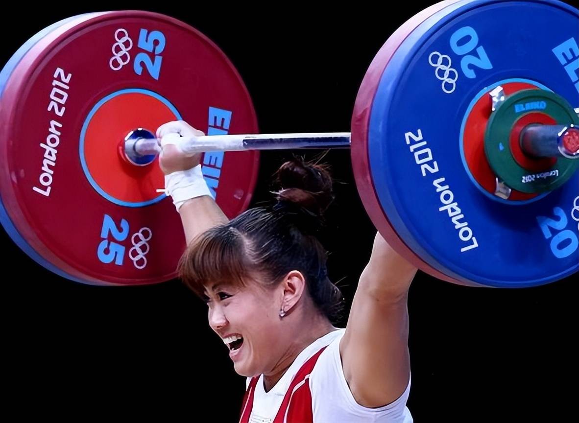 -包含沙特选手势在必得摘得举重比赛金牌的词条