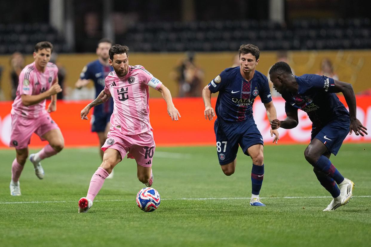 开云体育下载-包含巴黎圣日耳曼圣地力挫对手，晋级之途不再遥远的词条