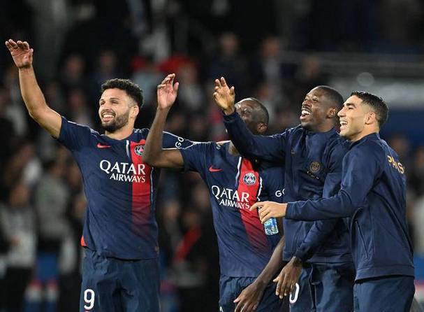 曼城获得重要胜利，向欧冠比赛迈进