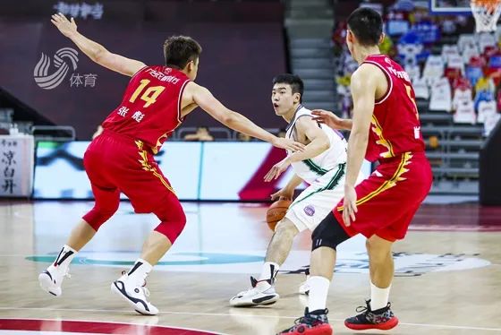 新疆主场落败于吉林，遭遇两连败的简单介绍