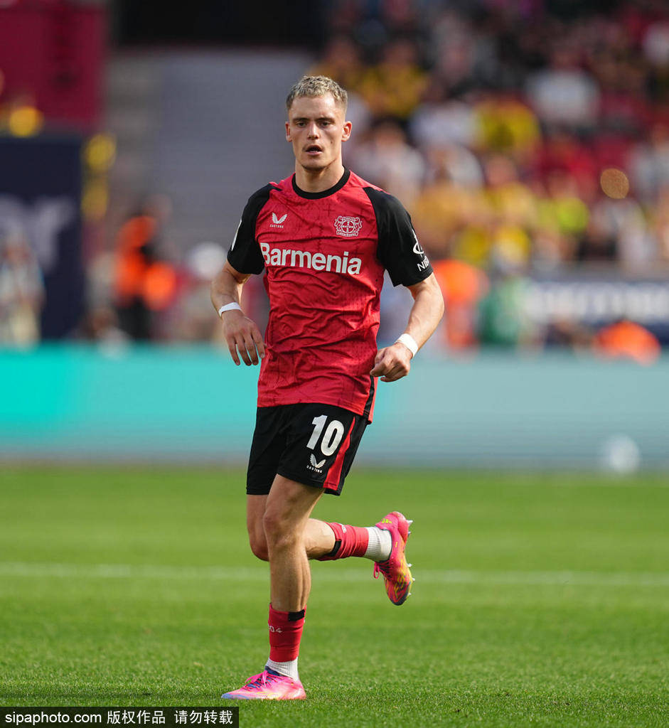 关于拜仁慕尼黑客场惊险获胜,球员表现可圈可点的信息 关于拜仁慕尼黑客场惊险获胜,球员表现可圈可点的信息