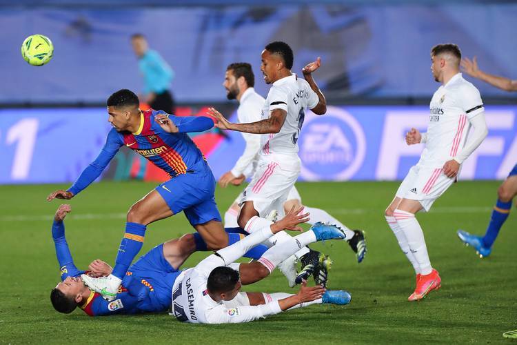 开云体育官网-热门球队实力逐渐凸显，欧洲足球赛事悬念重重的简单介绍