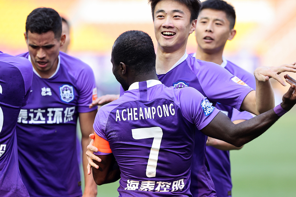 开云体育-关于大连人客场战胜天津泰达，取得重要胜利的信息