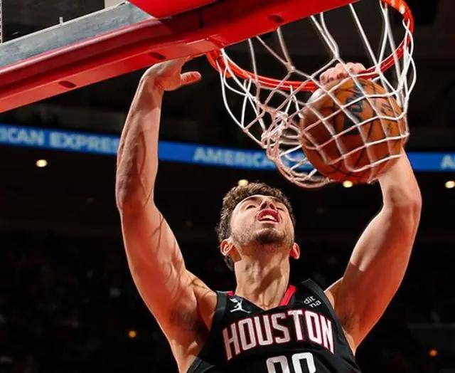 关于火箭遭猛龙逆转惨败，战绩节节下滑的信息