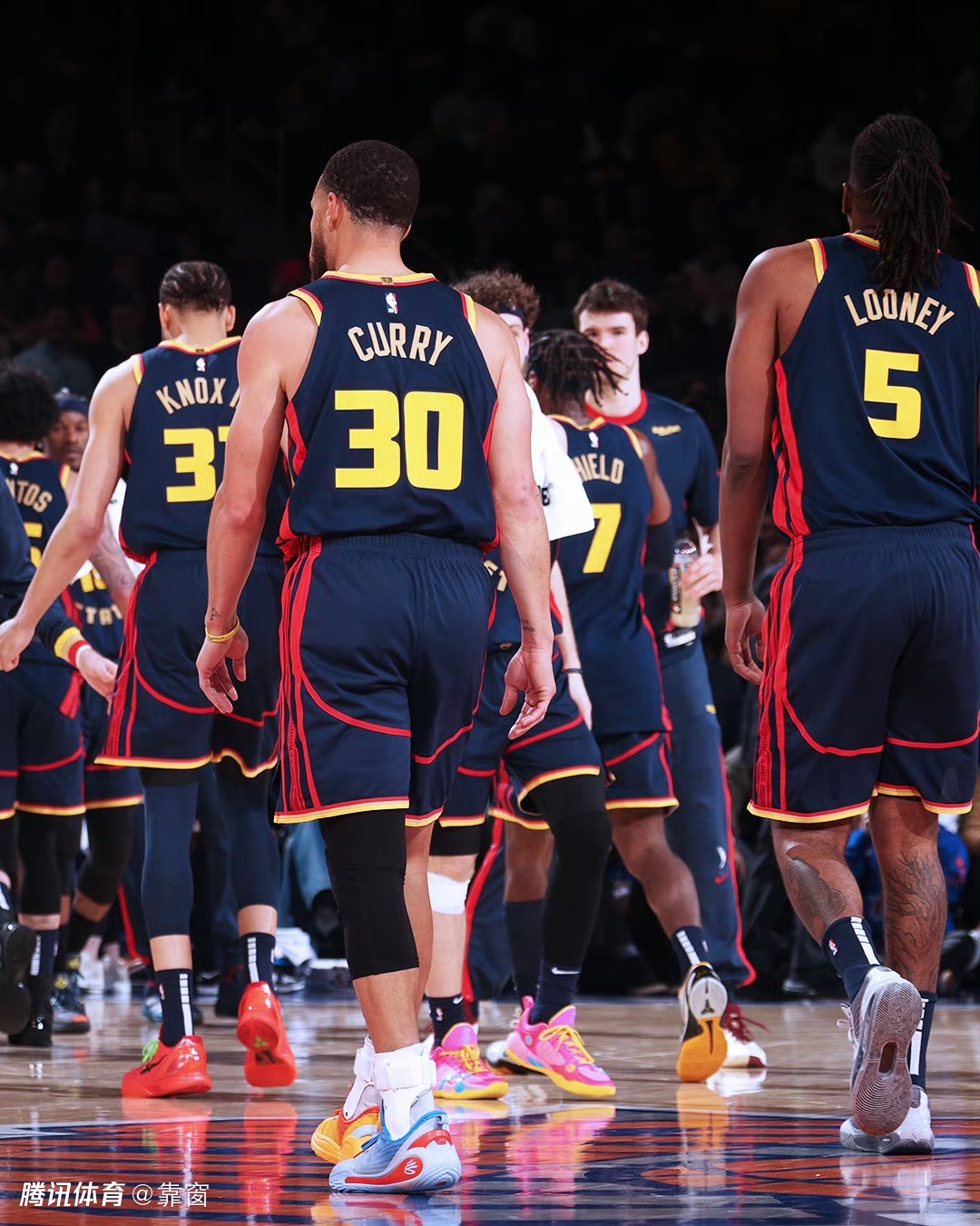 开云官网-尼克斯队全力拼搏为挺进总决赛