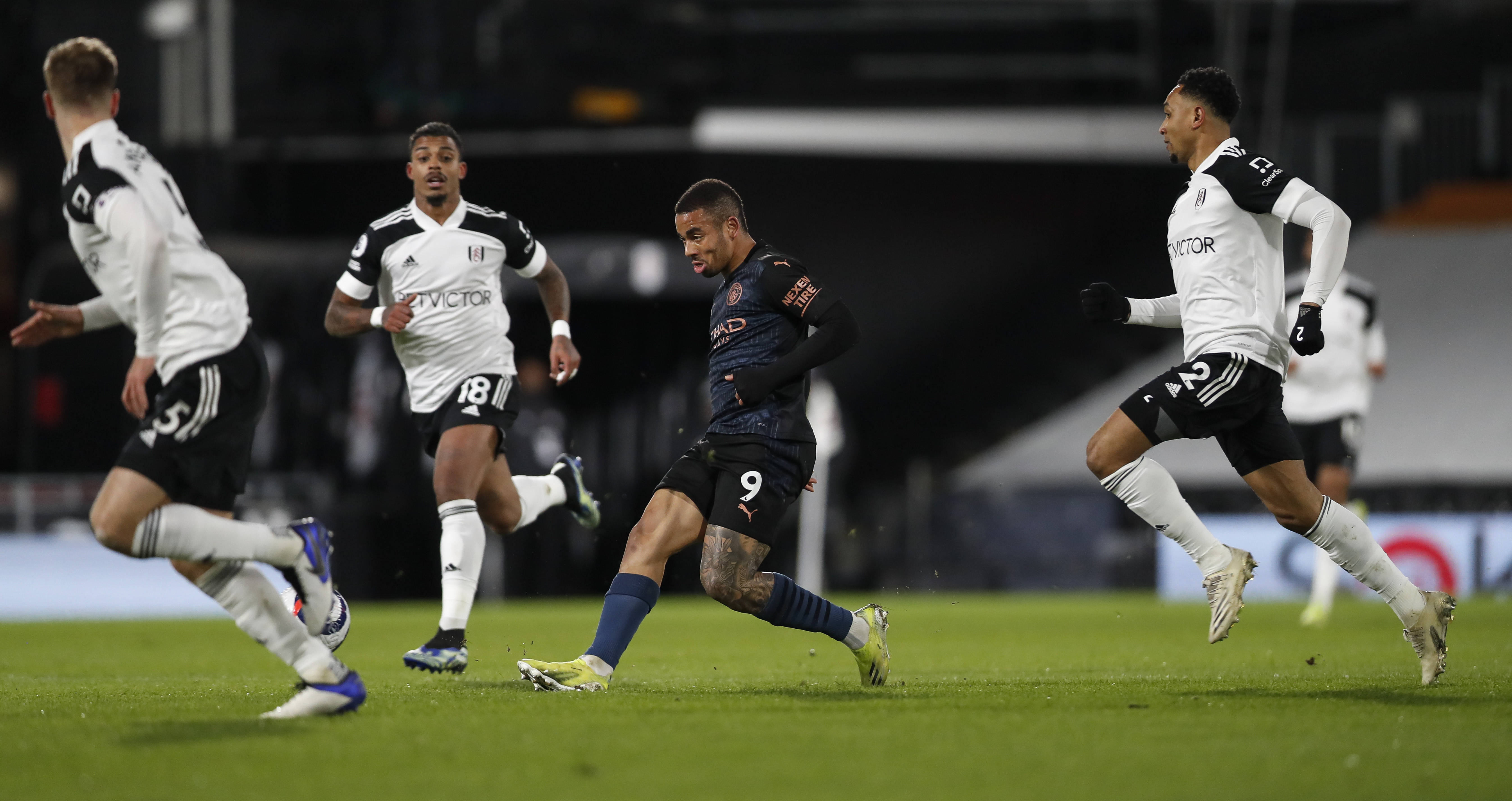 开云官网-纽卡斯尔主场告捷，富勒姆全面压制