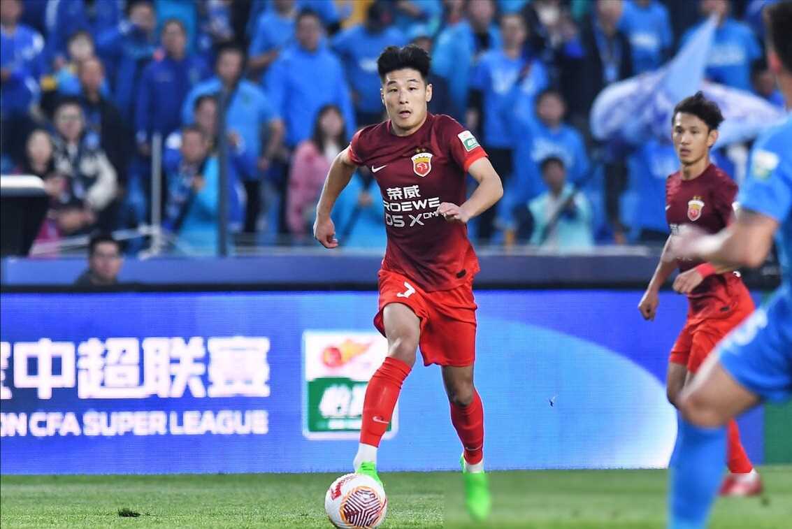 国脚表现出色,助攻帮助球队赢得关键胜利的简单介绍 国脚表现出色,助攻帮助球队赢得关键胜利的简单介绍