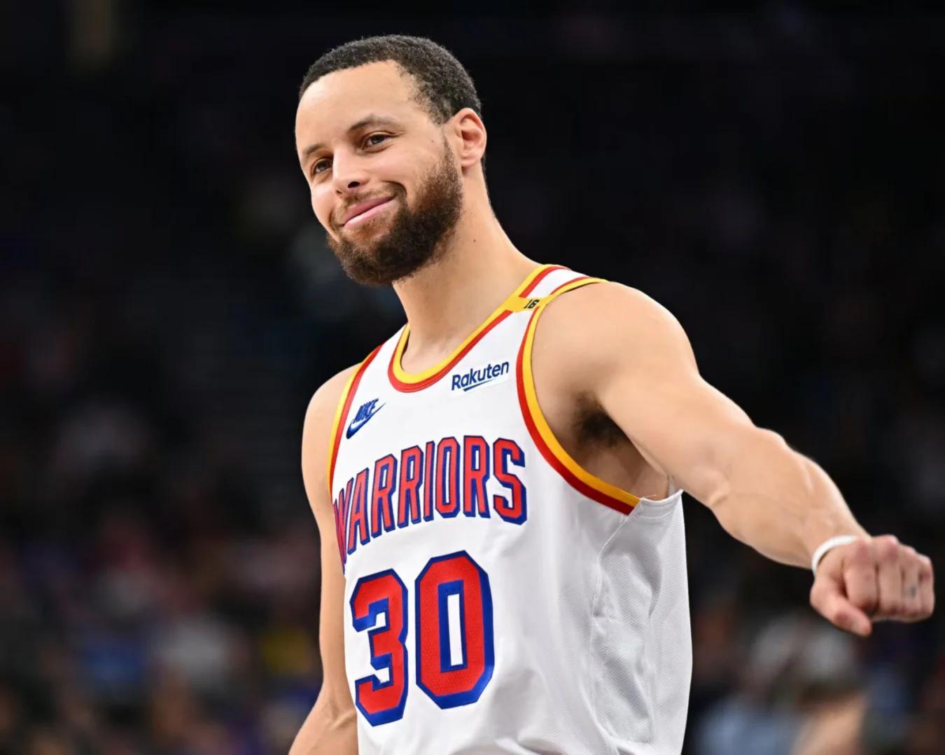 开云体育app-勇士队交手开拓者队，比赛结果揭晓