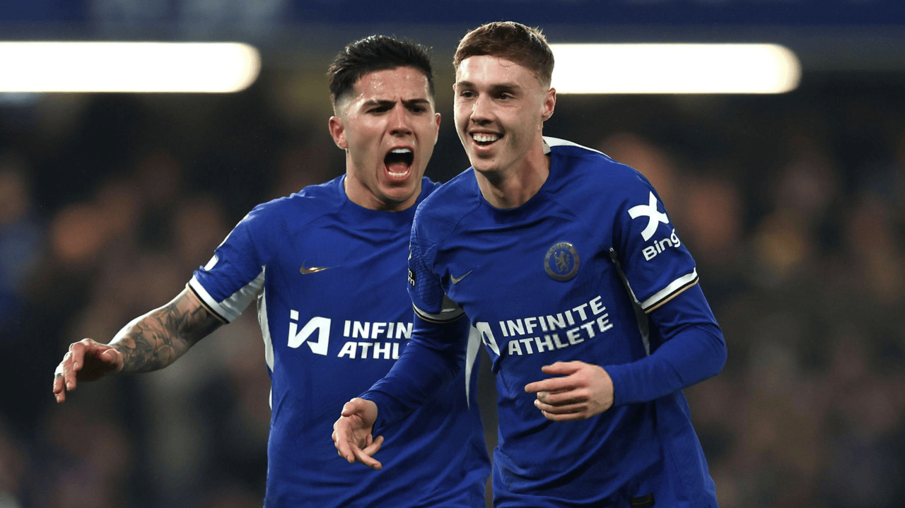 开云体育app-切尔西客场击败对手，争冠大有希望