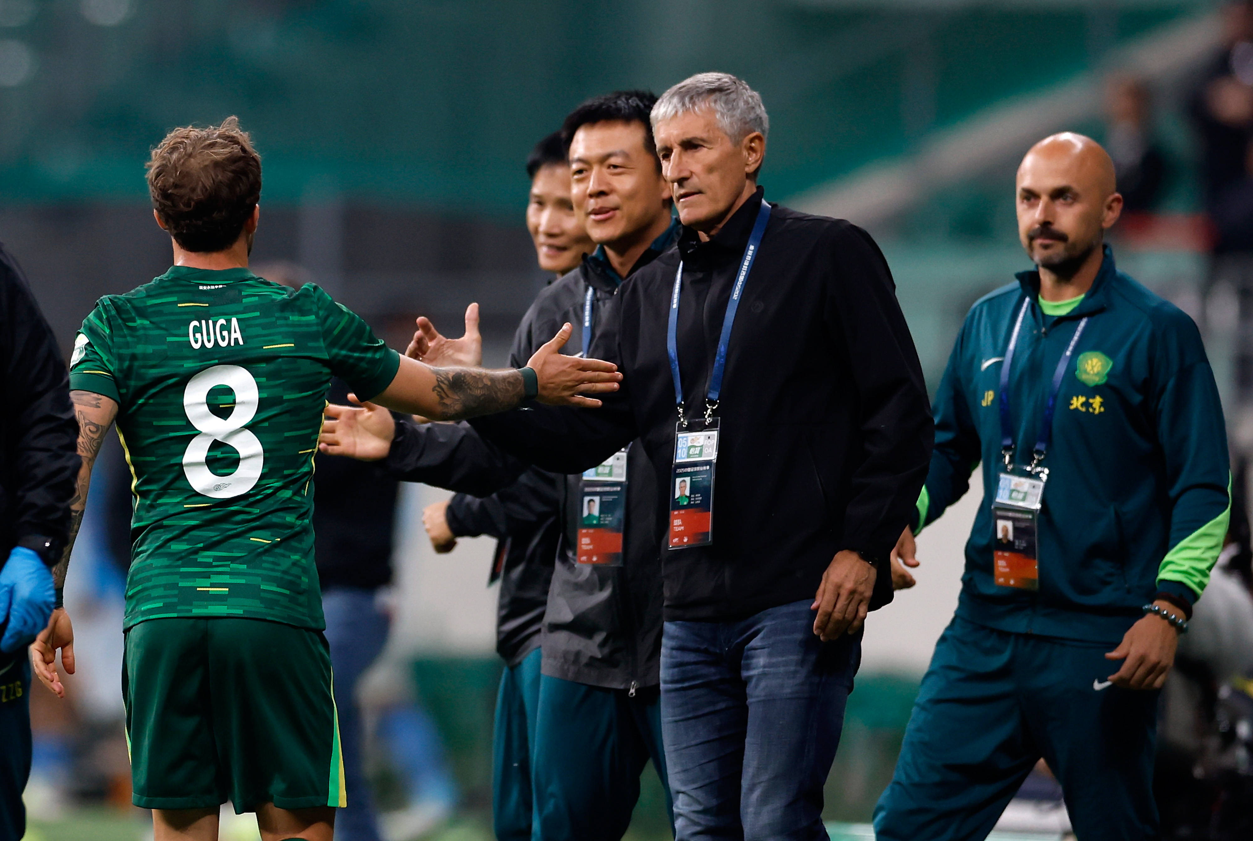 国安主场战平上港，争冠形势激烈的简单介绍