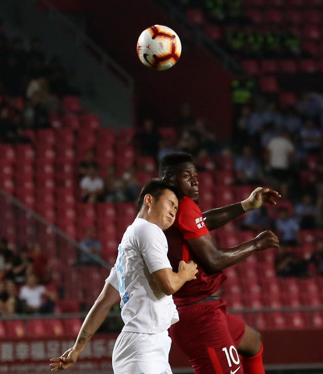 关于大连一方主场力克河北华夏幸福的信息