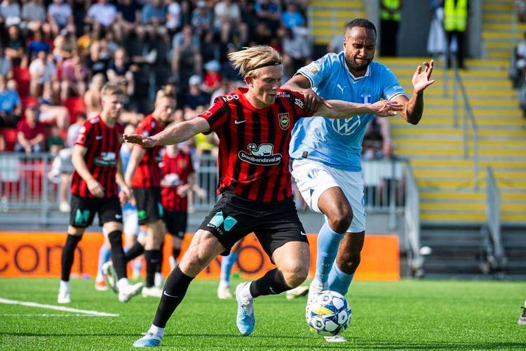 关于热刺客场击败水晶宫，英超争冠形势愈发激烈！的信息