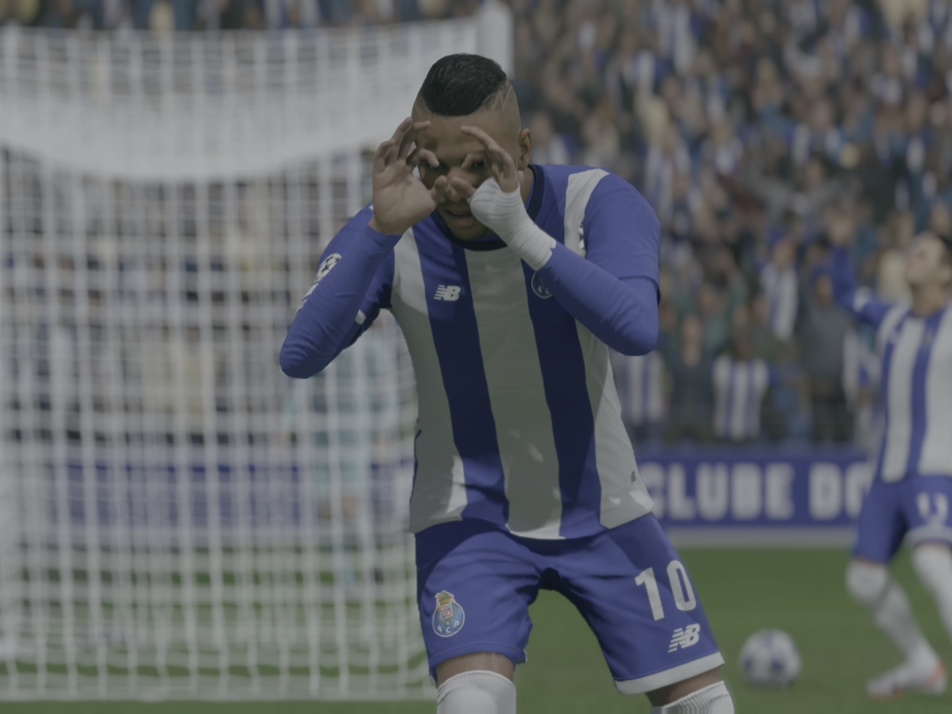 波兰逼平埃及，欧洲杯小组赛落败的简单介绍