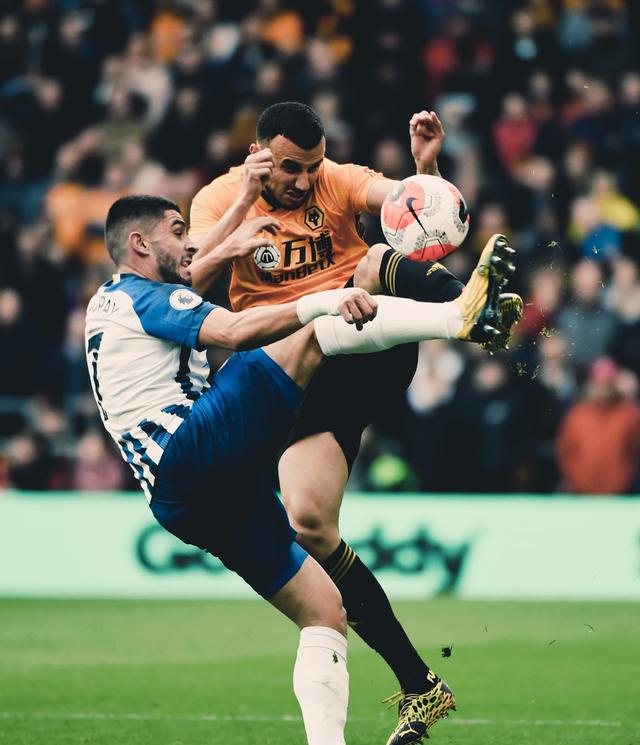 开云体育入口-狼队客场不敌对手，积分榜稍显不稳的简单介绍