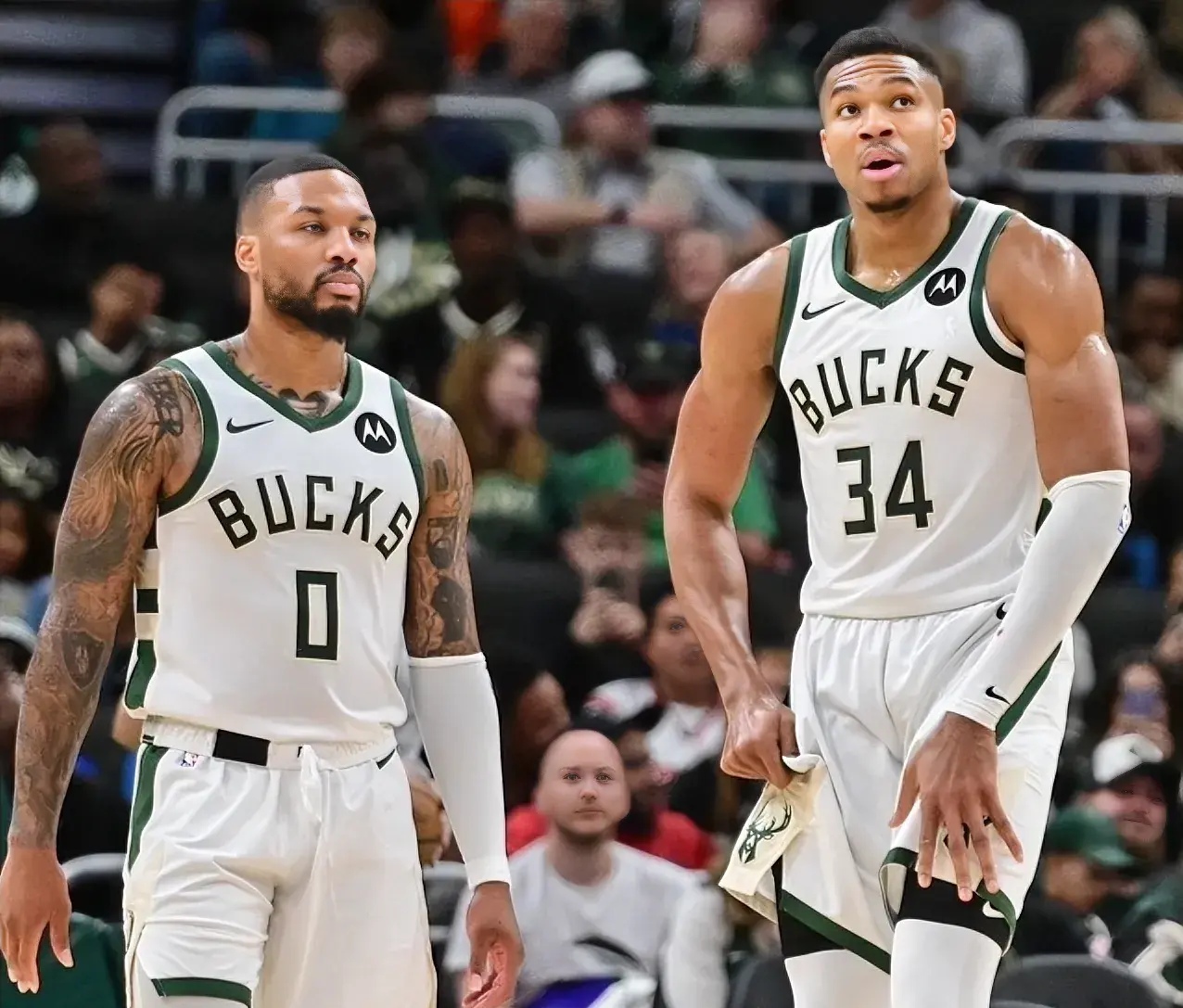 米德尔顿发挥出色助雄鹿在榜首