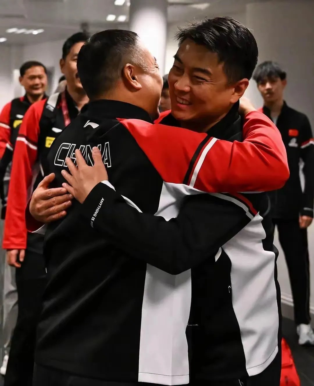 关于奥地利乒乓球队翻盘法国乒乓球队，王皓制霸全场的信息