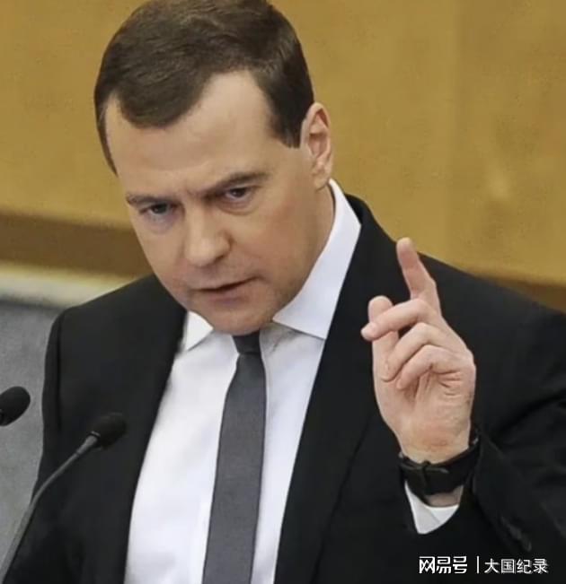 开云APP-关于蒙特卡洛大师赛轻取戴维斯杯，梅德韦杰夫刷新纪录的信息