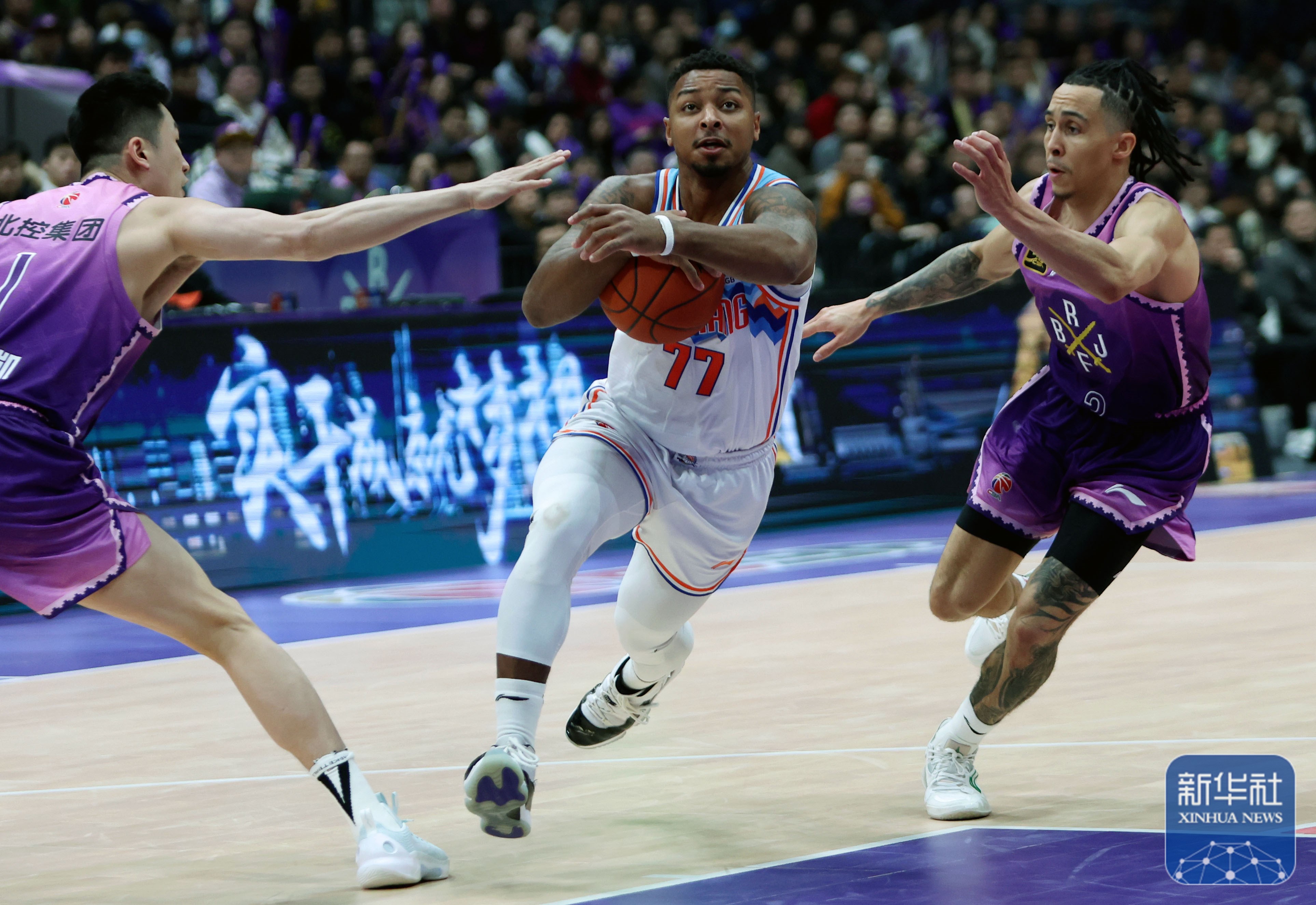 开云体育官方网站-北京队轻取爵士，莫兰特带队取胜