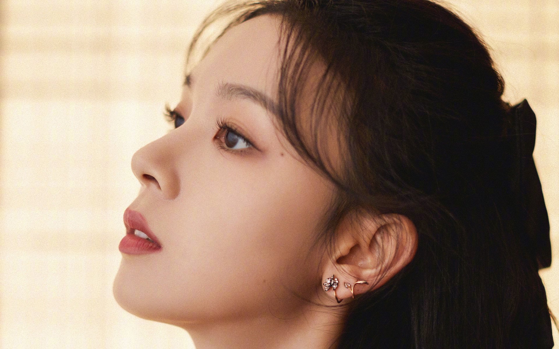 开云体育在线-双线鏖战，冰岛寒夜与英超王座的意志交响