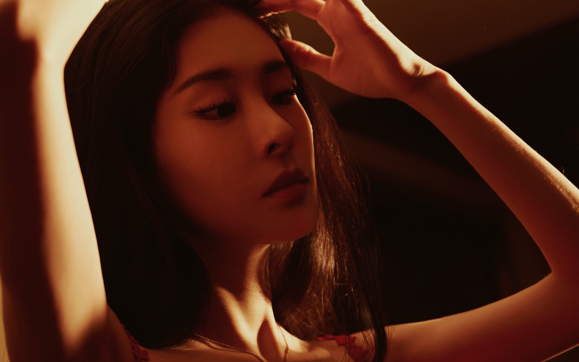 欧冠淘汰赛之夜,米切尔一手掌控比赛走势