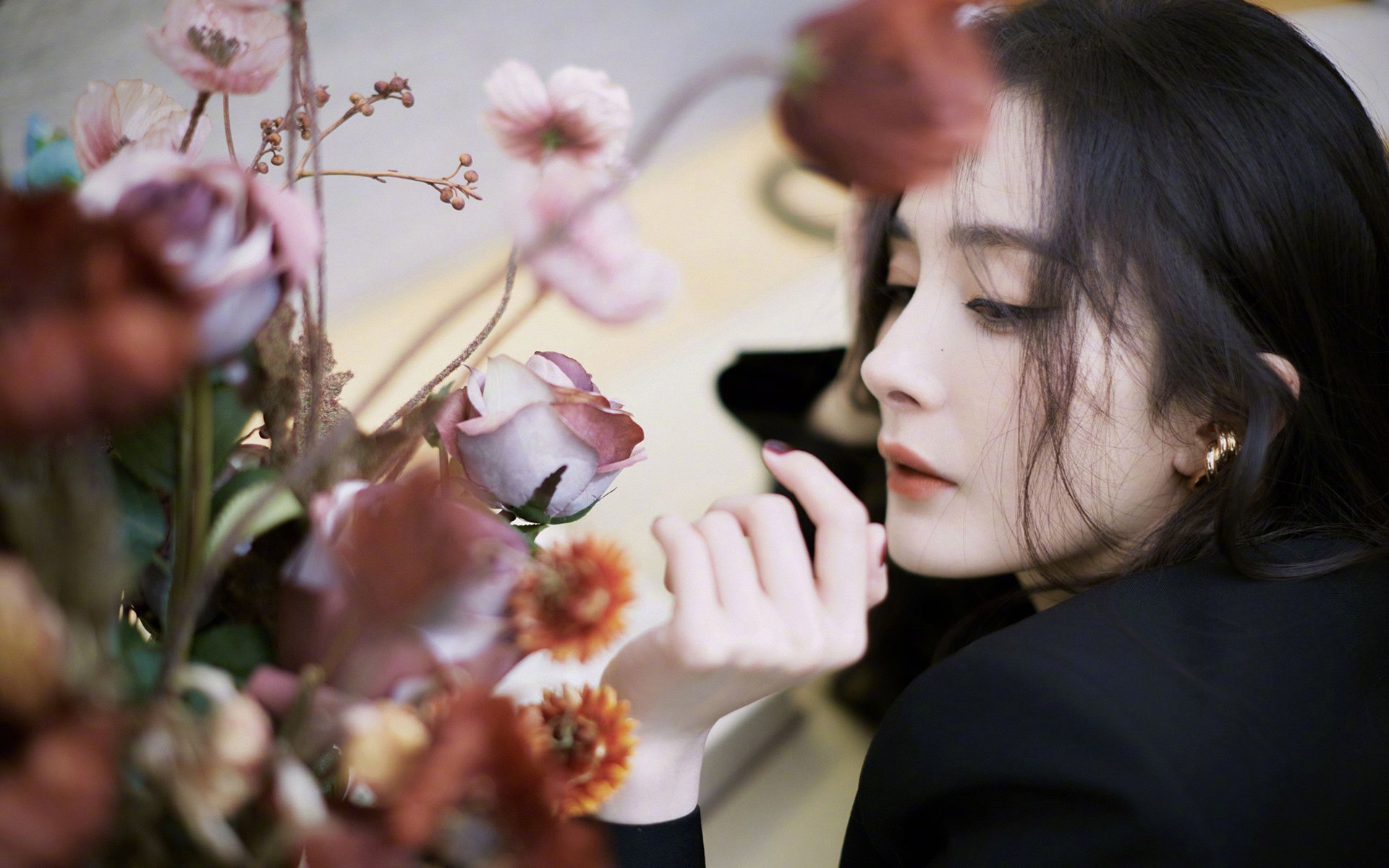 开云体育官方网站-圣城的铁幕与奥林匹亚的巨人，当体系强权遭遇个人神迹