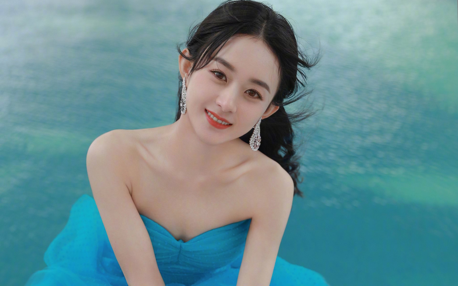 开云体育app-中亚狼啸震卡塔尔，乌兹别克斯坦碾压伊拉克，萨卡独造三球惊艳2026世界杯